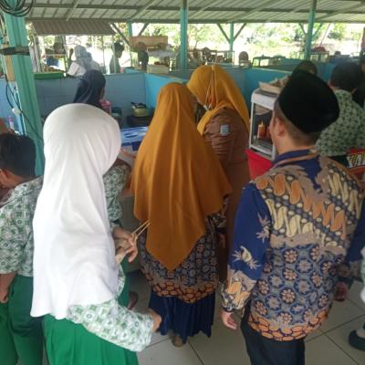 Alsyukro Kantin Sehat 11