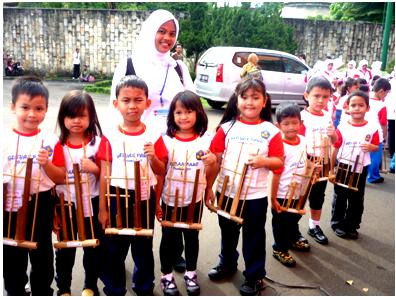 161211_tk_angklung